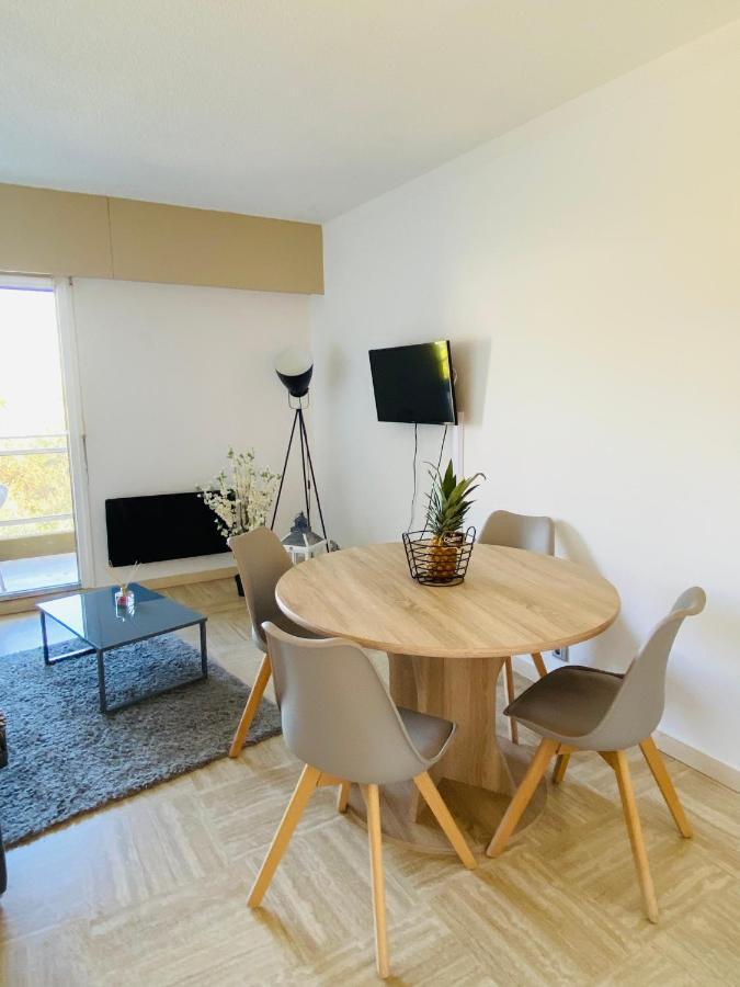 Appartement Cote D'Azur Plage - Piscine - Tennis فينوف لوبيه المظهر الخارجي الصورة