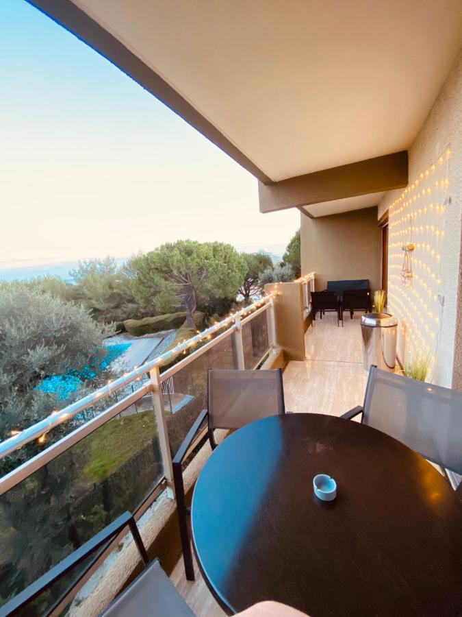 Appartement Cote D'Azur Plage - Piscine - Tennis فينوف لوبيه المظهر الخارجي الصورة